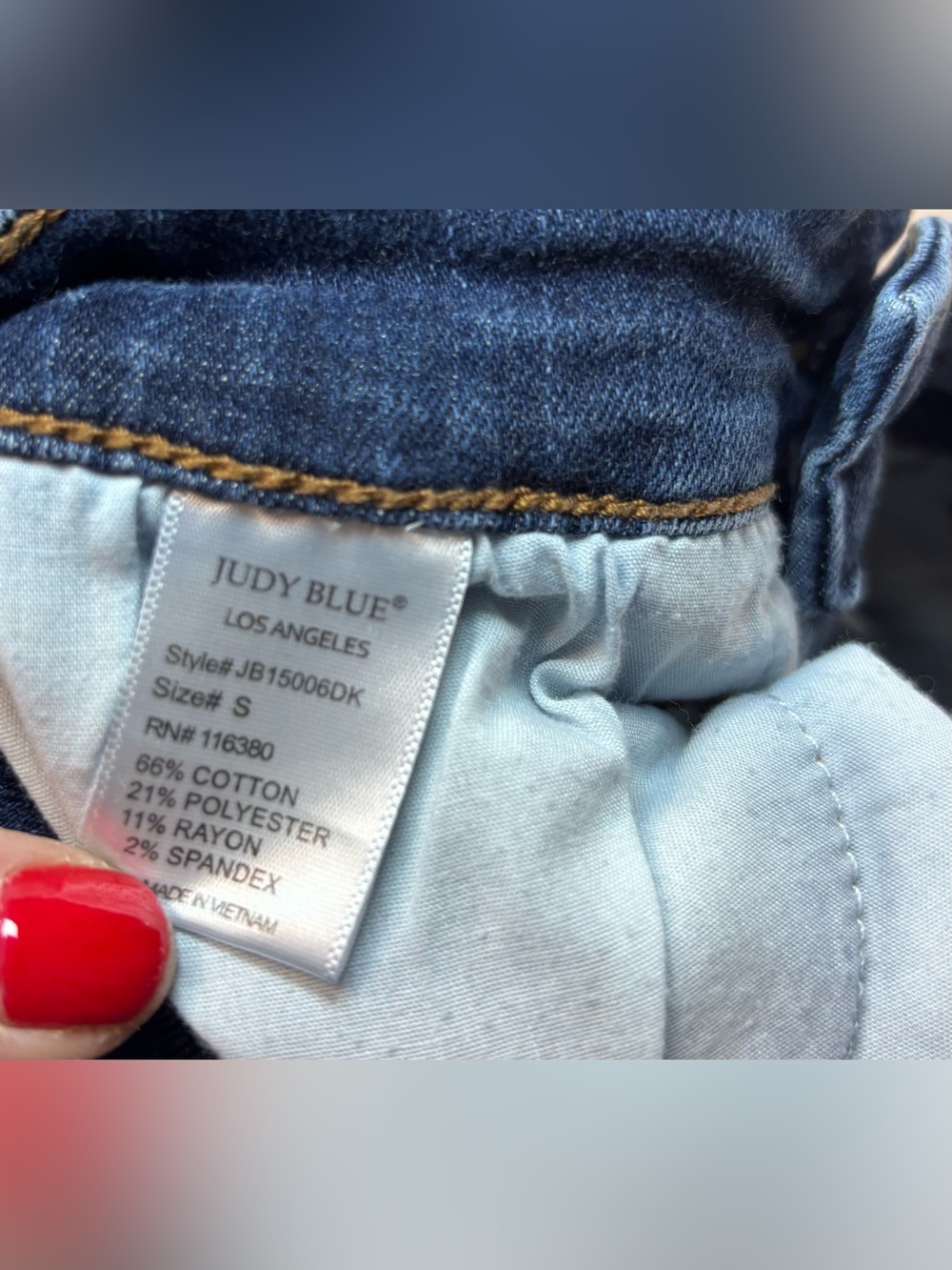 Judy Blue Bermuda Jean Shorts Womens Small Dark Wash Mid Rise Stretch Cuffed - Picture 6 of 7